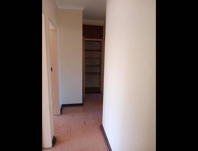 1 BEDROOM PROPERTY TO RENT IN CAPITAL PARK